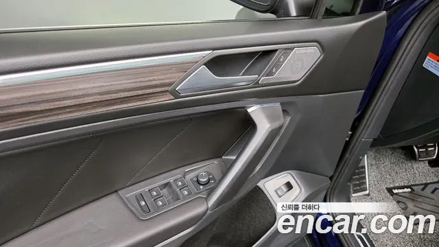 Volkswagen Tiguan — Фото автомобиля 18