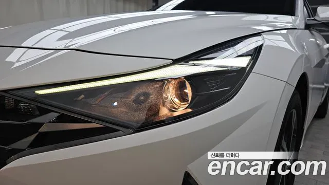 Hyundai AVANTE Smart — Фото автомобиля 22