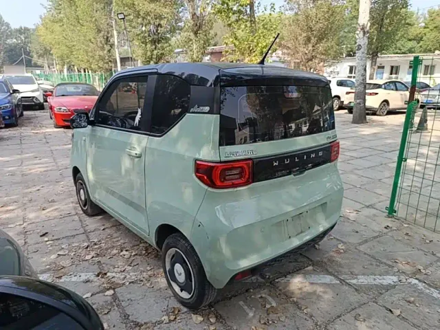 Wuling Hongguang Mini EV — Фото автомобиля 4