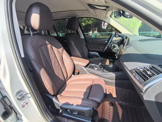 BMW BMW X3 2023 xDrive30i Leading M Night Package — Фото автомобиля 14