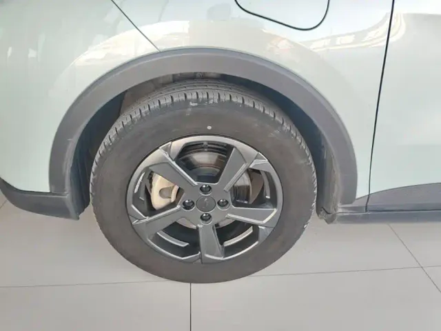 Geely Geometry E Firefly — Фото автомобиля 22