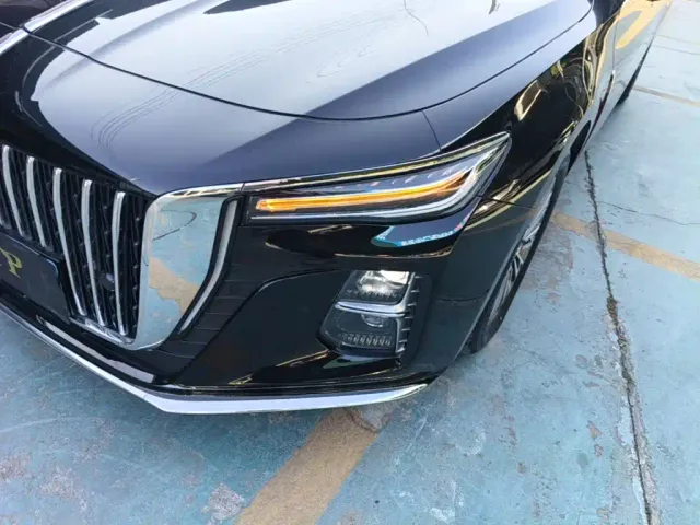 Hongqi H5 — Фото автомобиля 23