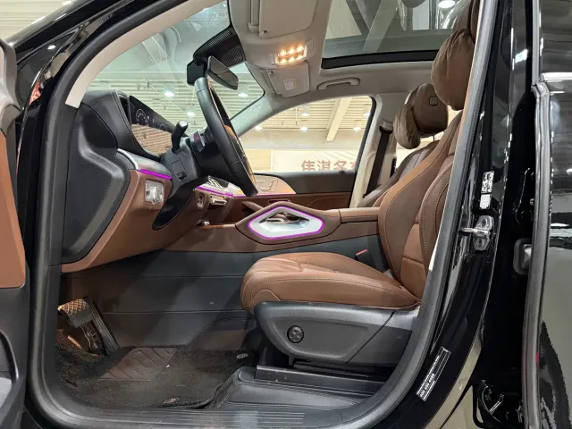 Mercedes-Benz GLS-Class — Фото автомобиля 10