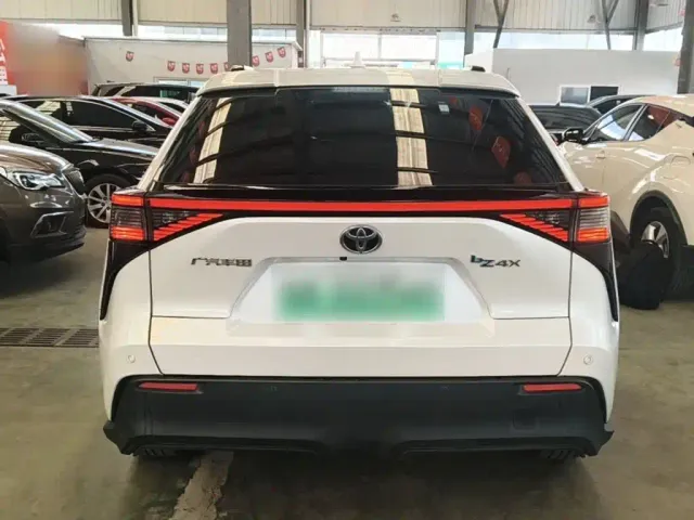 Toyota GAC Toyota bZ4X — Фото автомобиля 5
