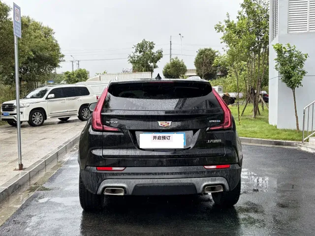 Cadillac XT4 — Фото автомобиля 7