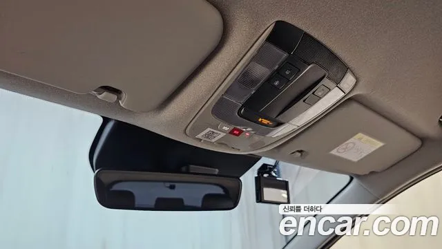 Kia Niro New — Фото автомобиля 23