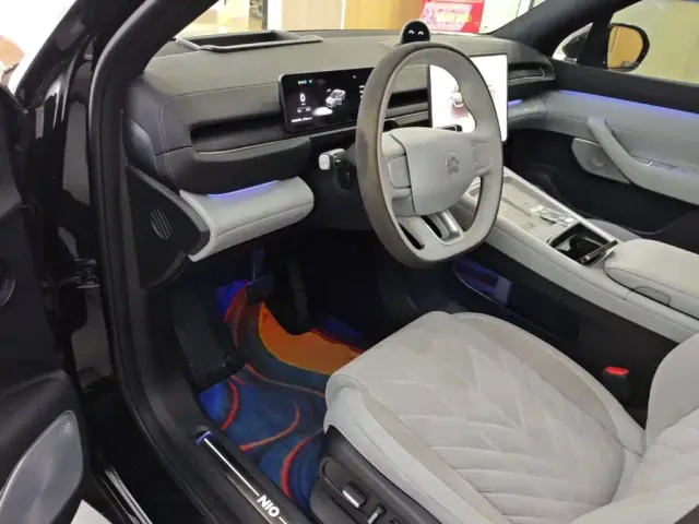 Nio EC6 — Фото автомобиля 15