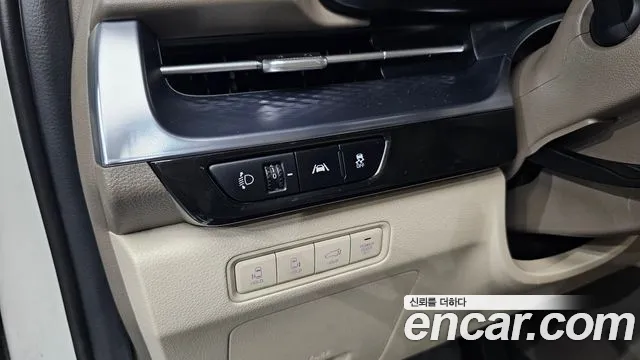 Kia Carnival 4th Gen — Фото автомобиля 28