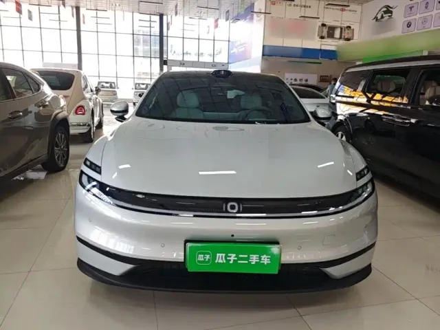 Changan Qiyuan A06 — Фото автомобиля 2