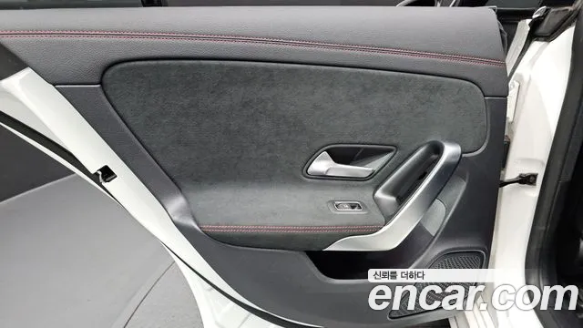 Mercedes-Benz CLA-Class — Фото автомобиля 20