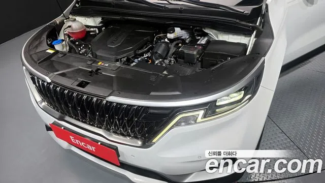 Kia Canival — Фото автомобиля 6