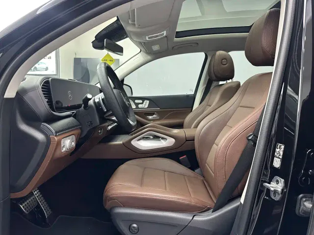 Mercedes-Benz GLS-Class — Фото автомобиля 10