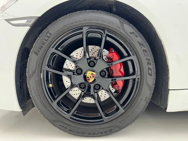 Porsche 718 — Фото автомобиля 8