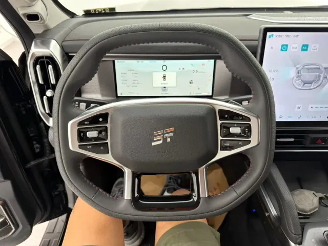 Jetour T2 — Фото автомобиля 11