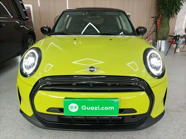MINI Hatch — Фото автомобиля 2