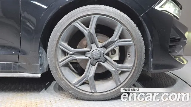 Kia K5 K5 3 поколение 2.0 LPI(Для проката) — Фото автомобиля 5