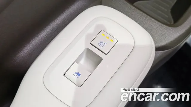 Hyundai Santa Fe MX5 — Фото автомобиля 29