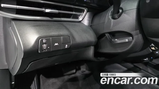 Hyundai AVANTE Avante (CN7) — Фото автомобиля 15