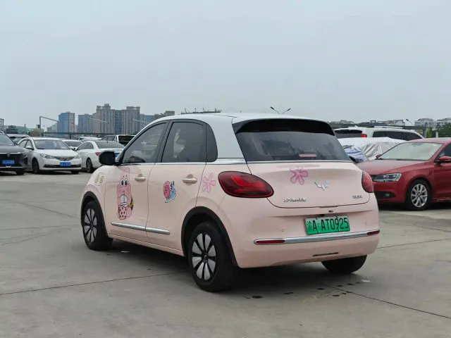Wuling Bingo — Фото автомобиля 6