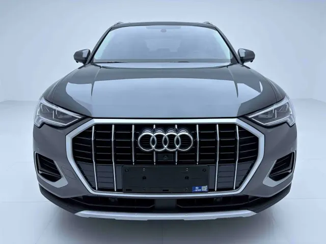 Audi Q3 — Фото автомобиля 2