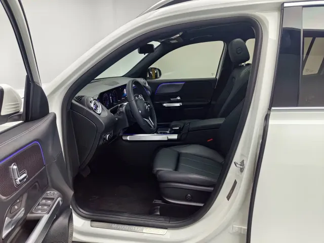 Mercedes-Benz GLB-Class — Фото автомобиля 16