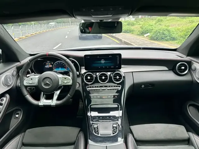 Mercedes-Benz C-Class AMG — Фото автомобиля 13
