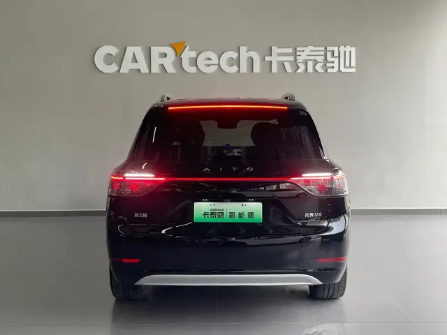 AITO Wenjie AITO M9 2024 Extended Range Ultra 42kWh 6-Seater — Фото автомобиля 5