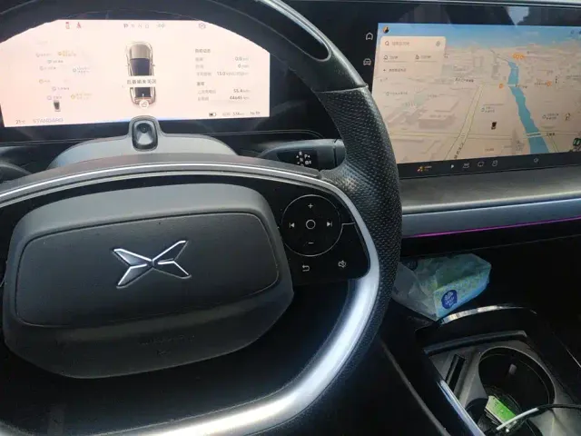 Xpeng P7 — Фото автомобиля 16