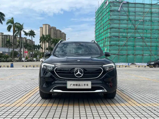 Mercedes-Benz EQB — Фото автомобиля 2