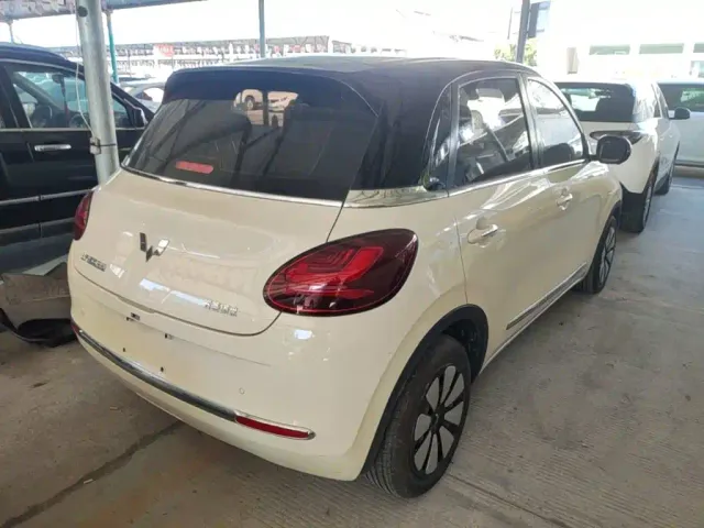 Wuling Bingo — Фото автомобиля 6