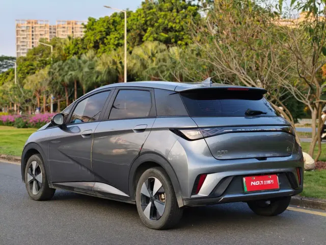 BYD Dolphin — Фото автомобиля 6