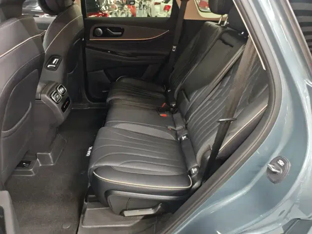 Chery Tiggo 9 — Фото автомобиля 12