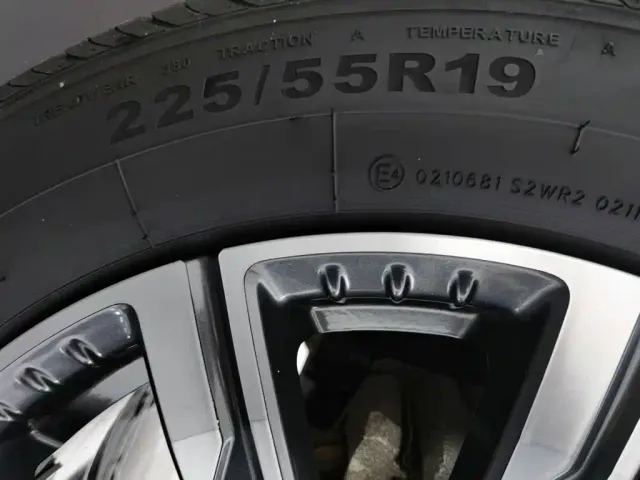 Changan CS75 Plus — Фото автомобиля 24