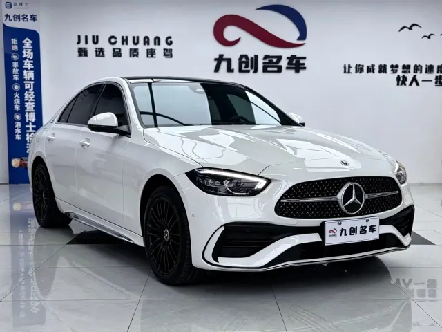 Mercedes-Benz C-Class — Фото автомобиля 3