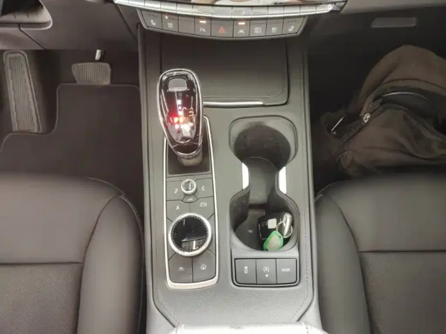 Cadillac XT4 — Фото автомобиля 13