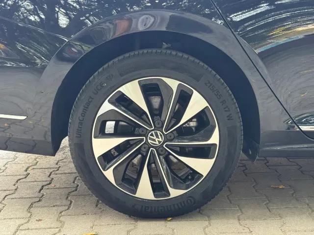 Volkswagen Passat — Фото автомобиля 11