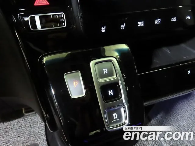 Hyundai Staria Staria — Фото автомобиля 12