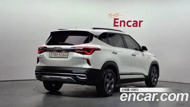 Kia Seltos Seltos Бензин 1.6 турбо 2WD — Фото автомобиля 2