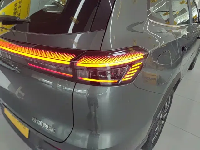 Chery Fengyun T8 — Фото автомобиля 7