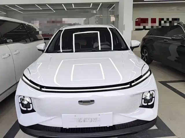 Geely Geometry E Firefly — Фото автомобиля 2
