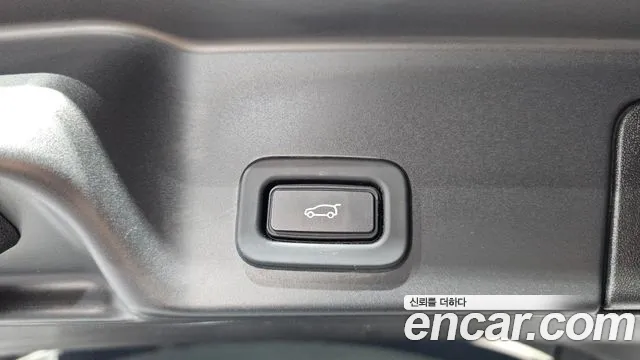 Land Rover Range Rover Evoque Range Rover Evoque 2 поколение — Фото автомобиля 15
