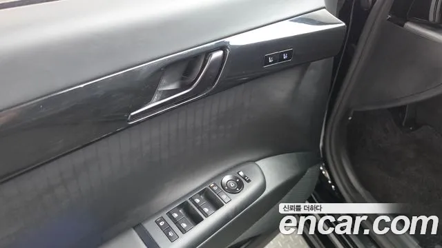 Hyundai Grandeur GN7 — Фото автомобиля 30