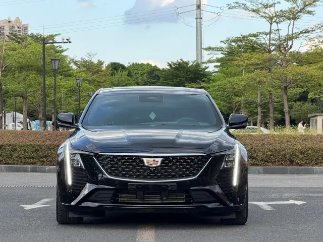 Cadillac CT5 — Фото автомобиля 3