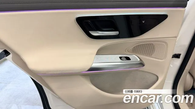 Mercedes-Benz E-Class W214 — Фото автомобиля 12