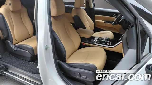 Kia Canival Carnival 4 поколение Дизель 9 мест Signature — Фото автомобиля 12