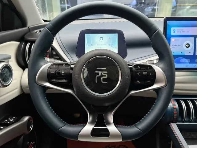 BYD Yuan PLUS — Фото автомобиля 19
