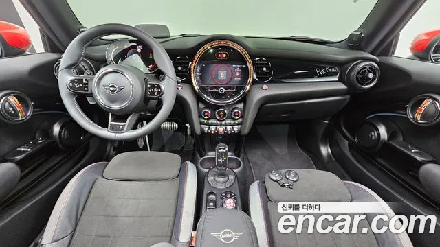 Mini Cooper — Фото автомобиля 7
