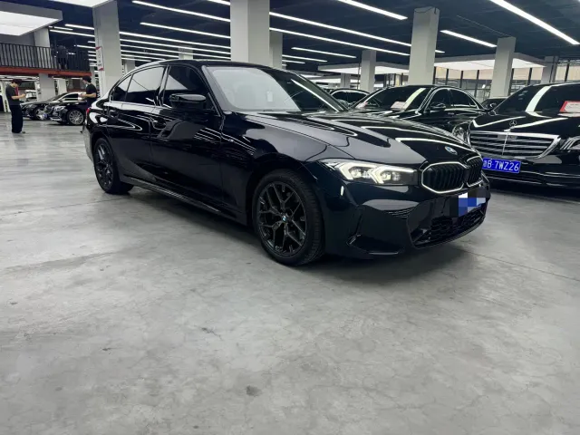BMW 3 Series — Фото автомобиля 3