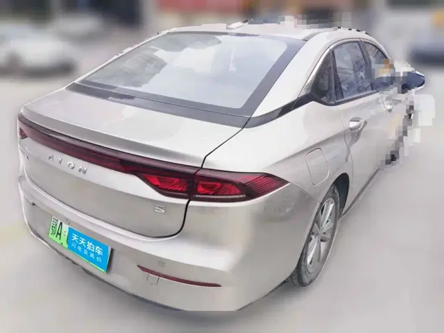 GAC Aion S — Фото автомобиля 2