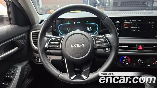 Kia Seltos Новый Seltos Бензин 1.6 турбо 2WD — Фото автомобиля 13